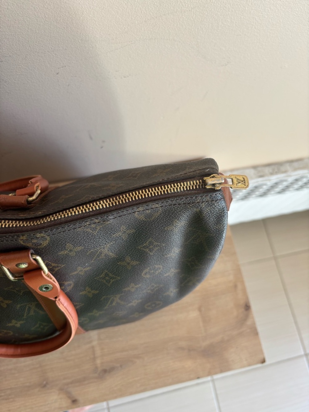 Authentic Louis Vuitton monogram shoulder bag - Picture 6 of 9